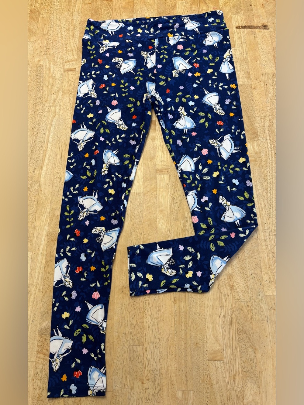 LuLaRoe Alice in Wonderland Tall & Curvy  Leggings in Navy Multi Color Floral